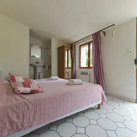 Guest house Le Vieux Platane 4*