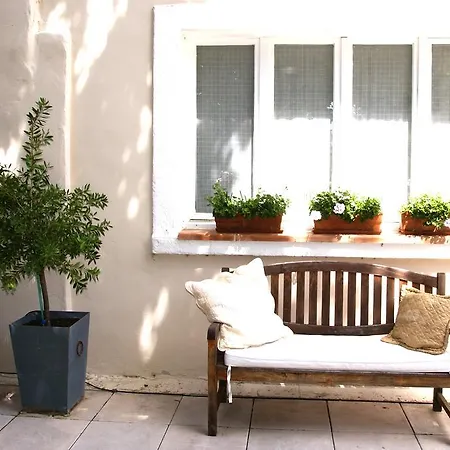 Guest house Le Vieux Platane